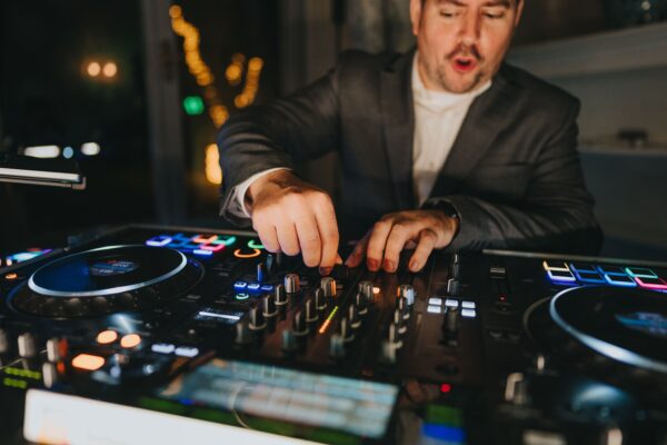 Svatební DJ Ondra Seidl