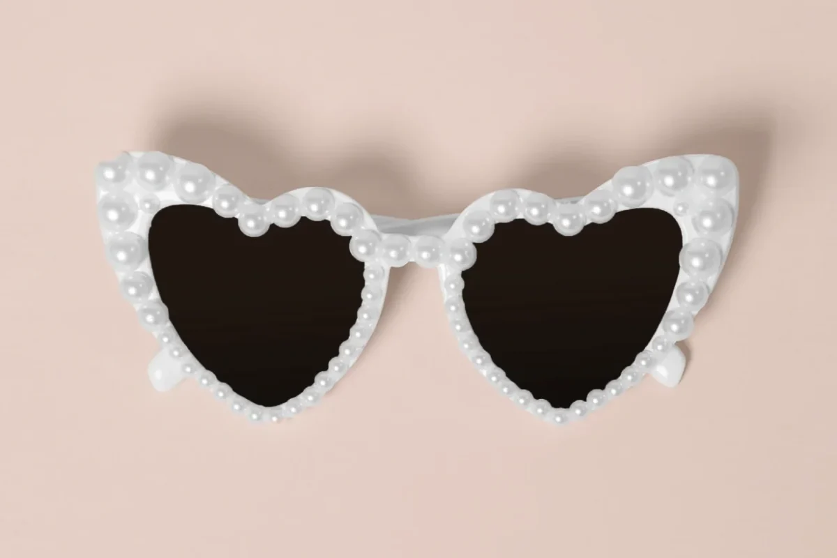 brýle srdíčkové bílé s perlami