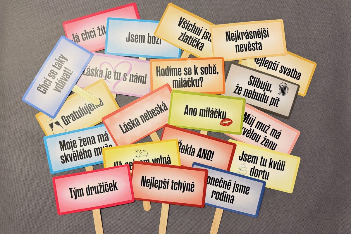 Svatební cedulky do fotokoutku - hlášky