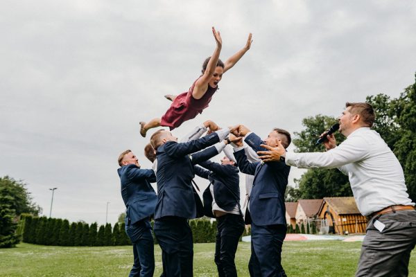 Pilce Karel Zivny a DJ Ondra Seidl